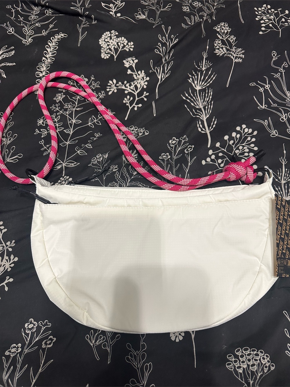 Vans - Belay Crescent Bag
